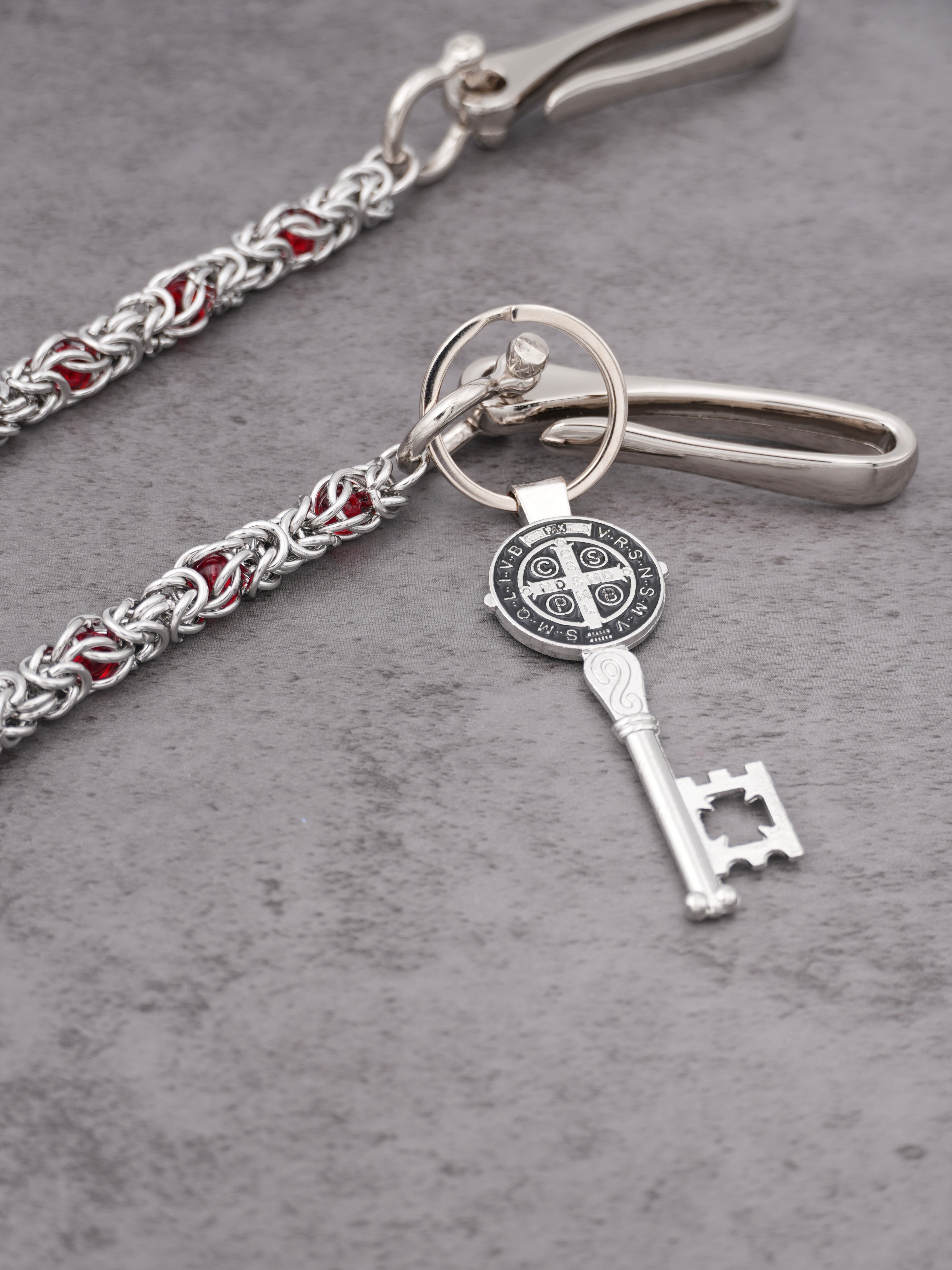 EMBERFANG KEY(RED)